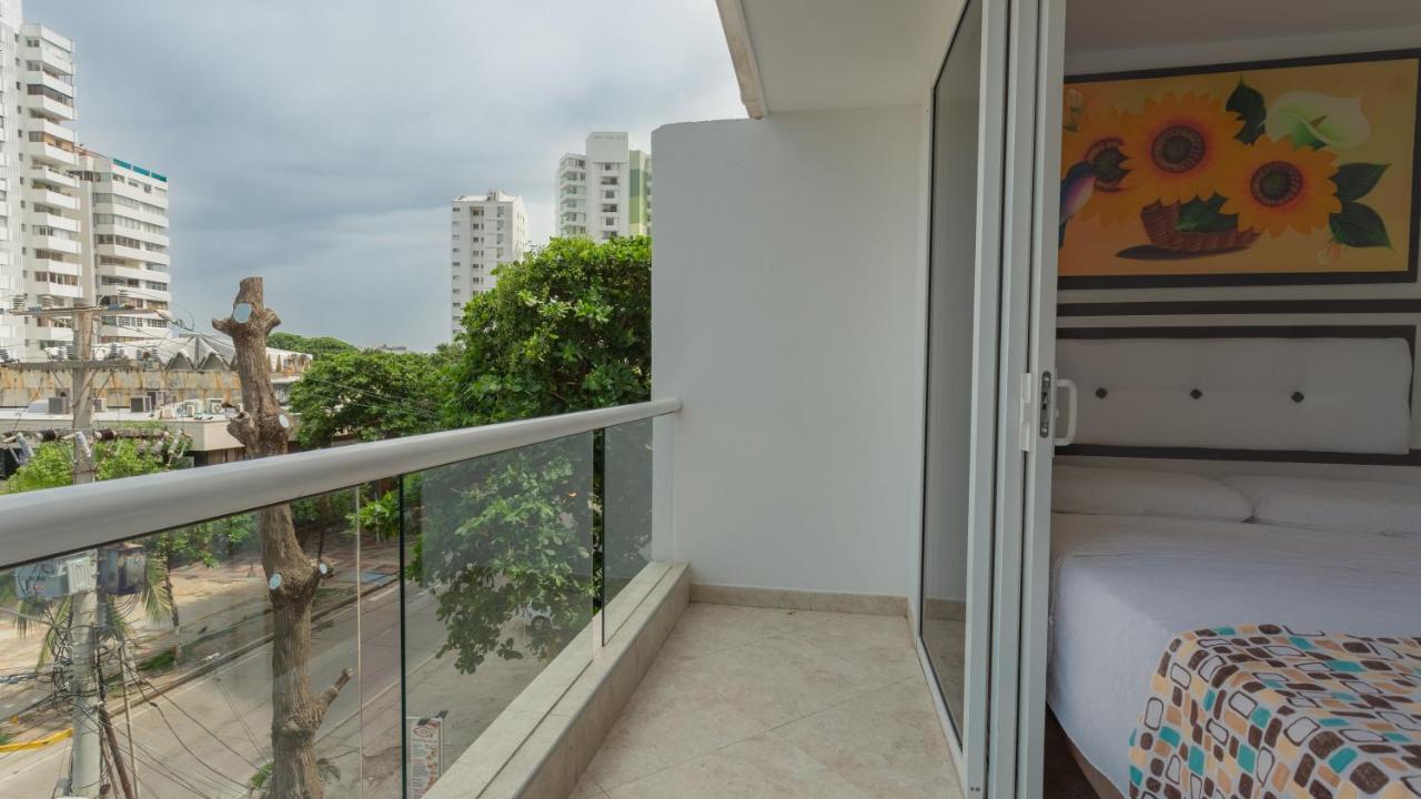Hollywood Beach Suite Cartagena エクステリア 写真